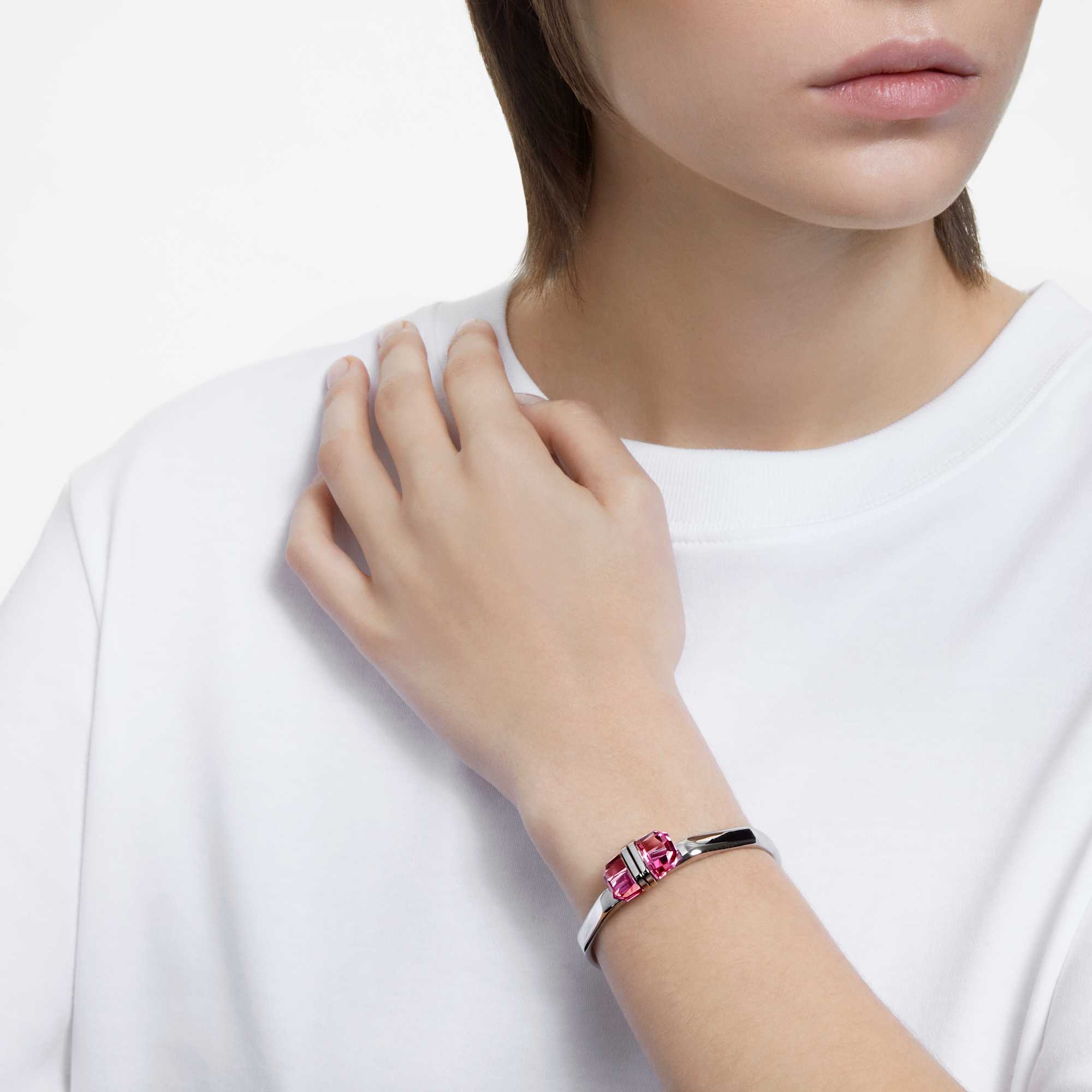 Lucent bangle, Magnetic closure, Pink, Stainless steel - M